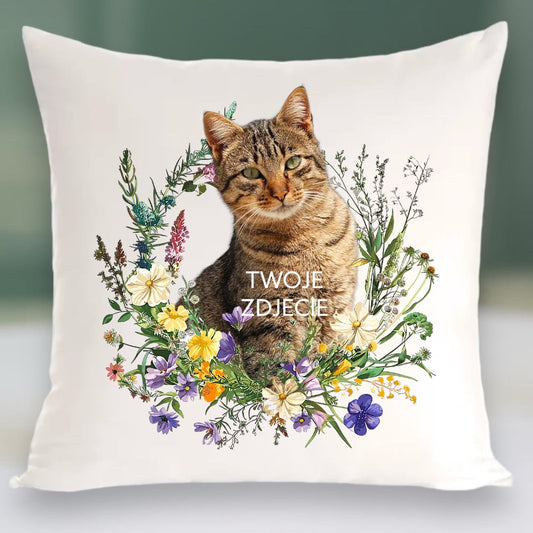 Personalizowany Prezent Poduszka z Twoim Pupilem / Łąka 1