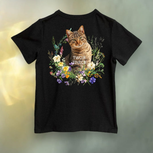 Koszulka z Twoim Pupilem Personalizacja / Biała / Czarna / Dziecięca Unisex / Łąka 1