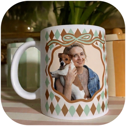 Kubek ze Zdjęciem i Twoim Pupilem – Personalizowany Prezent Retro Harlequin