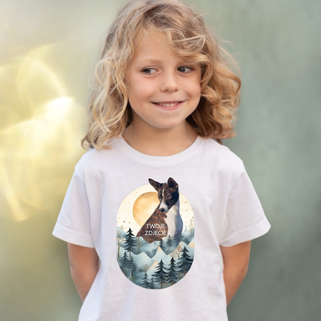Koszulka z Twoim Pupilem Personalizacja / Biała / Czarna / Dziecięca Unisex / Krajobraz 3