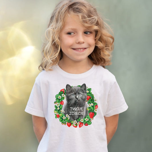 Koszulka z Twoim Pupilem Personalizacja / Biała / Czarna / Dziecięca Unisex / Truskawki 1